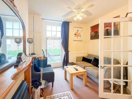 Argyle Road, Whitby, YO21 - Photo 2