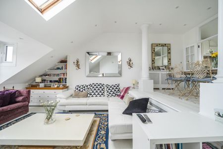 3 bedroom apartment to rent - Photo 3