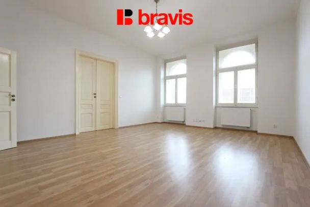 Pronájem bytu 3+1 po kompletní rekonstrukci s balkonem, Brno – Černá Pole, ul. Kunzova - Photo 1