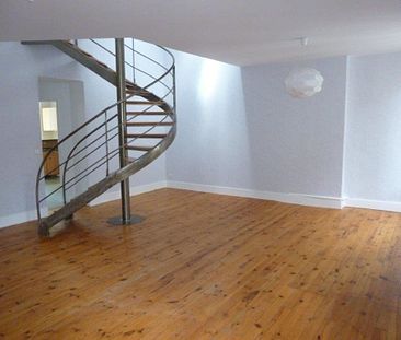 APPARTEMENT T8 A LOUER - Photo 1