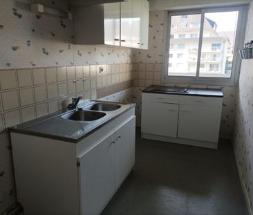 Location Appartement 2 pièces 47m² CAEN 14000 - Photo 5