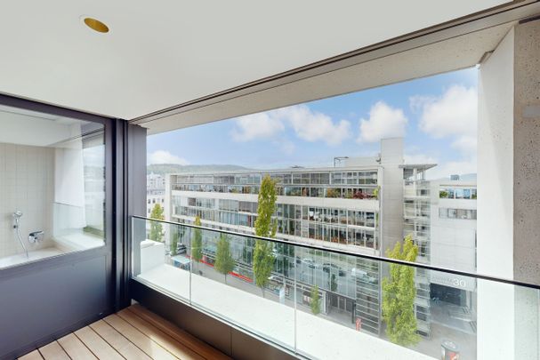 Moderner Wohnraum mit Lebensqualität - Photo 1