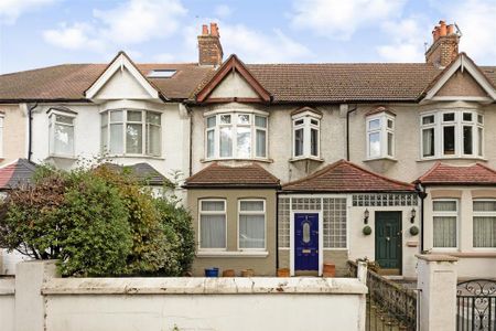 3 bedroom terraced house to rent - Photo 2