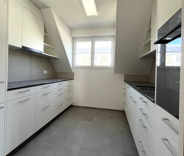 gemütliche Dachwohnung an idyllischer Lage in Dinhard - Photo 2
