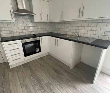 1 Bed Flat, Myddleton Road, N22 - Photo 1