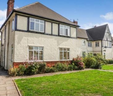 1 bedroom in a house share to rent - Photo 2