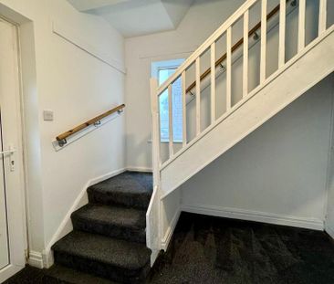 2 bedroom end of terrace house to rent - Photo 1