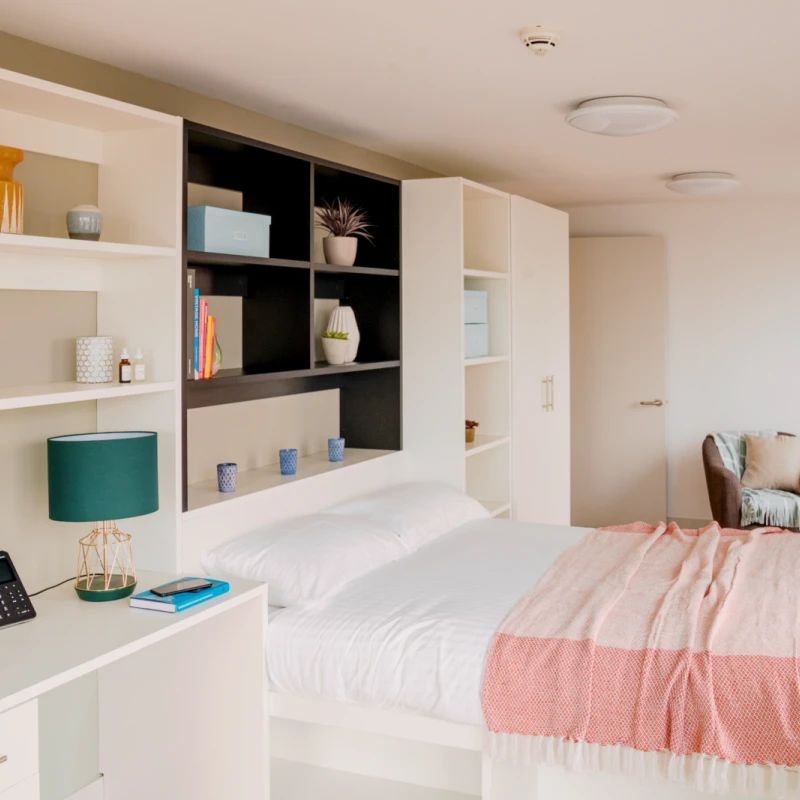 Gold Supreme Studio - Photo 1