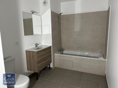 Location Appartement 4 pièces 78m² REIMS 51100 - Photo 3