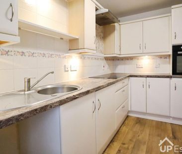 2 bedroom end of terrace house to rent - Photo 5