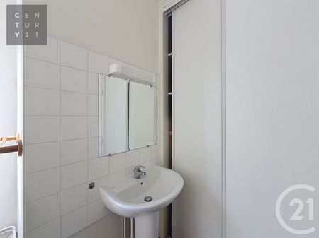 Location Appartement 3 pièces 62m² TROYES 10000 - Photo 2