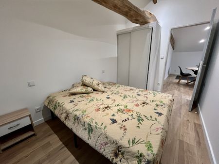 Location Appartement 3 pièces 40m² - Photo 3