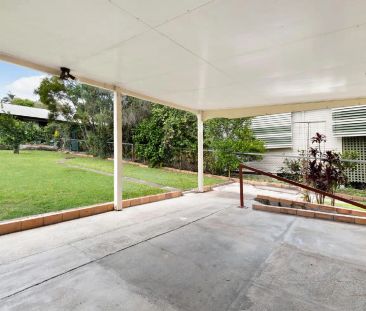 “Everton Park Gem with Garden Bliss & Everyday Convenience” - Photo 3