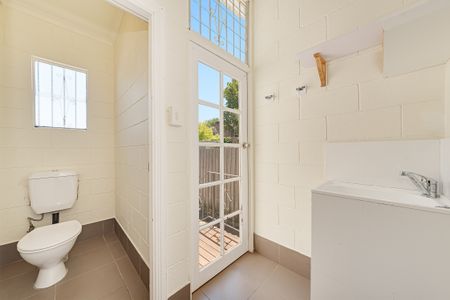 21 Walter Street, Paddington NSW 2021 - House For Rent | Domain - Photo 2