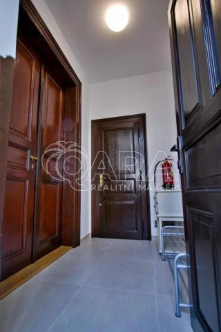 Pronájem slunného 2+kk (71 m - Fotografie 2