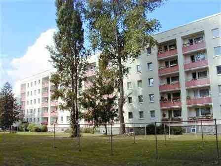 Wohngemeinschaft Achtung! Günstig geschnittene 2-Zimmer Wohnung mit Balkon - Photo 3