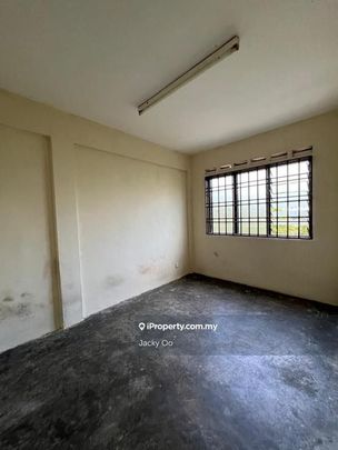 Taman Sri Plentong, Masai - Photo 1