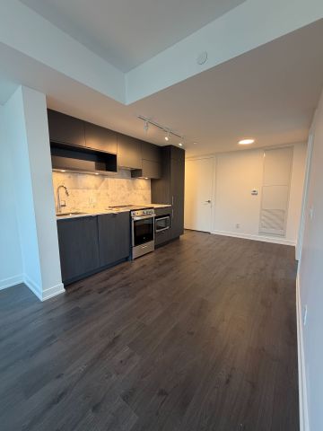 For Lease - 100 queen Street, Toronto, Ontario - Photo 5