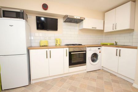 2 bedroom house to rent - Photo 3