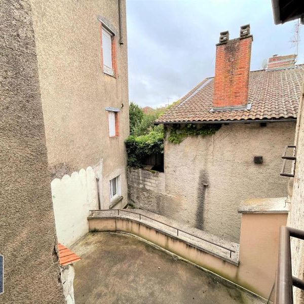 Location Appartement 2 pièces 36m² AIXE SUR VIENNE 87700 - Photo 1