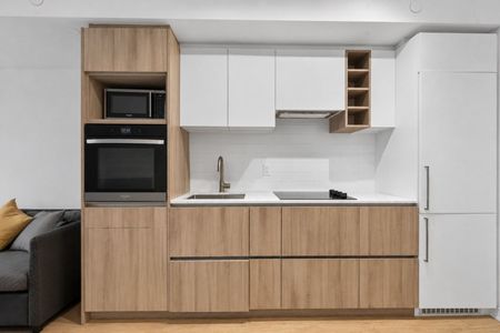 For Lease - 319 Jarvis Street Unit# 4706, Toronto, Ontario - Photo 2