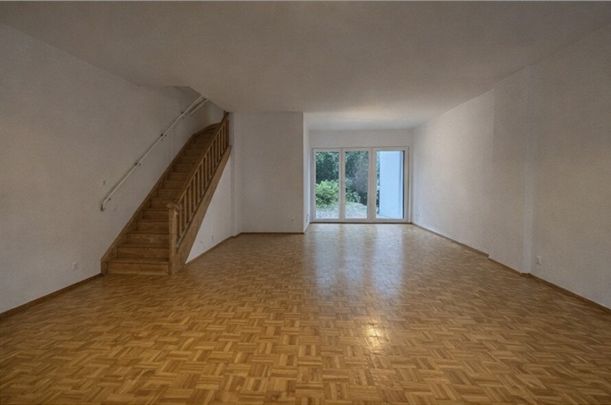 Wohnen im Grünen: Familienidylle direkt an der AIS Vienna - Photo 1