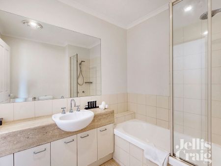 19 Walpole Street, Kew - Photo 3
