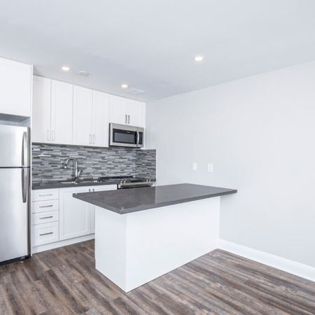 Greencrest Apartments - Photo 3