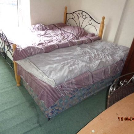 5 Bed - Lewis Street, Treforest - £1,100 per month - Photo 1