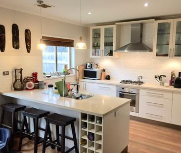Braybrook - Photo 5