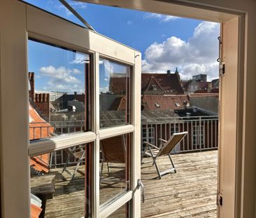 Hyggelig lejlighed med altan og charme i Aalborg - Foto 3