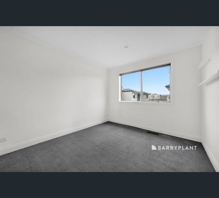14/3 Young Road, Hallam, Vic 3803 - Photo 2