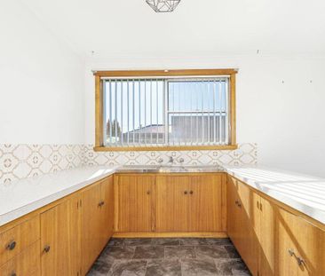 Freshly Refurbished - Photo 1