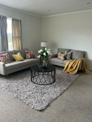 One Tree Hill - 3 brm - Photo 1