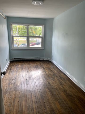 For Lease - 36 Essex Street Unit# B, Guelph, Ontario - Photo 4