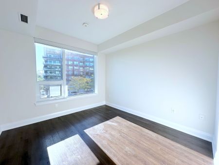 For Lease - 2333 Taunton Road Unit# 328, Oakville, Ontario - Photo 3