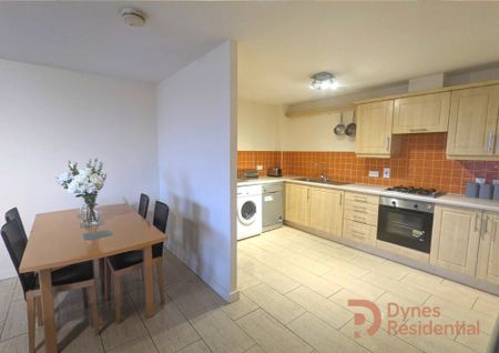 47 Queen's Square, Belfast, BT1 3FF - Photo 4