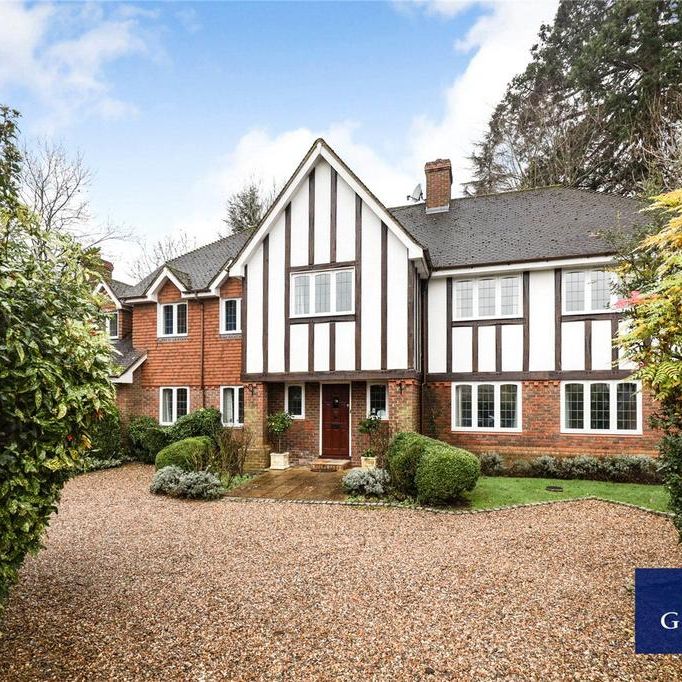 5 bedroom detached house to rent - Photo 1
