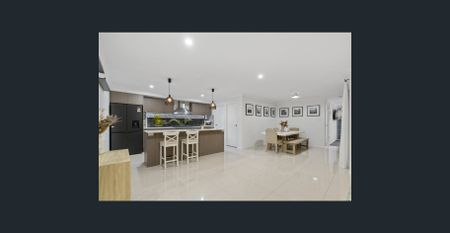 Executive Family Living with Heated Pool - Pool Maintenance Included! - Photo 4