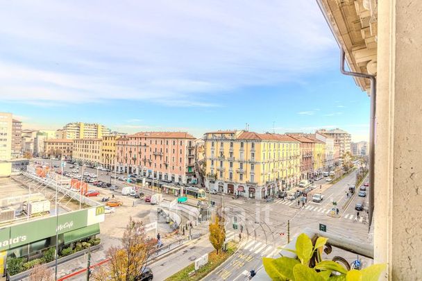 Monolocale in Affitto in Viale Stelvio 51 a Milano - Foto 1