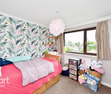 4 bedroom semi-detached house to rent - Photo 6