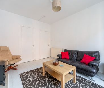 Amisfield Street - Photo 1