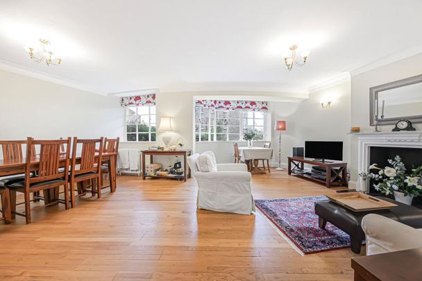 3 bedroom flat to rent - Photo 1