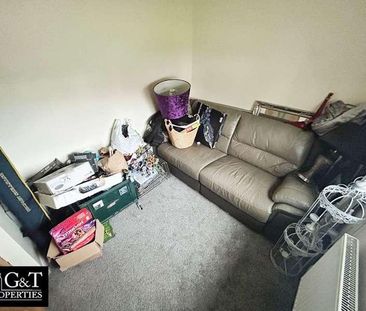 Mayfair Close, Dudley, DY1 - Photo 1