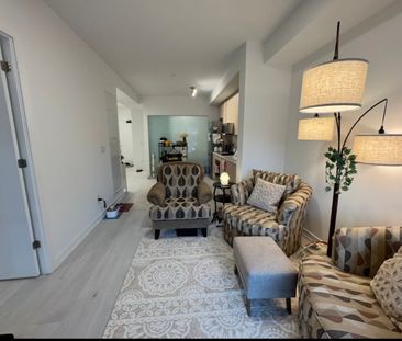 For Lease - 2501 Saw Whet Boulevard Unit# 323, Oakville, Ontario - Photo 2