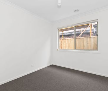 Spacious 4-Bedroom Home with Modern Features in Wyndham Vale - Photo 2