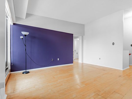For Lease - 4060 Lawrence Avenue Unit# 410, Toronto, Ontario - Photo 1