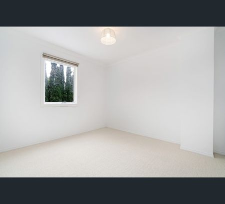 4/60 Tanti Avenue, Mornington, Vic 3931 - Photo 5