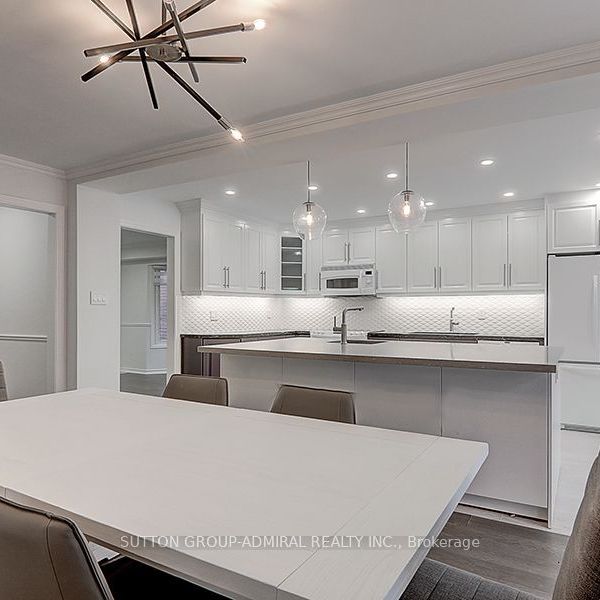 For Lease - 160 Gailcrest Circle, Vaughan, Ontario - Photo 1