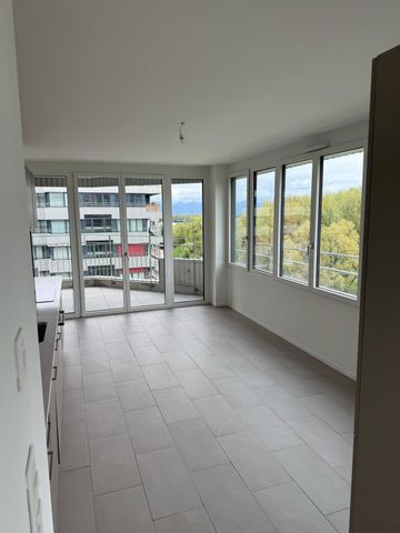 Rue de la Combe 19 D, 1196 - Gland, Suisse - Photo 2